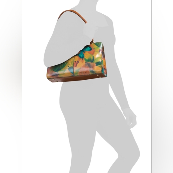 NWT Patricia Nash Leather Rienzo Satchel, Watercolor Butterfly 🦋 multi color - Picture 13 of 13